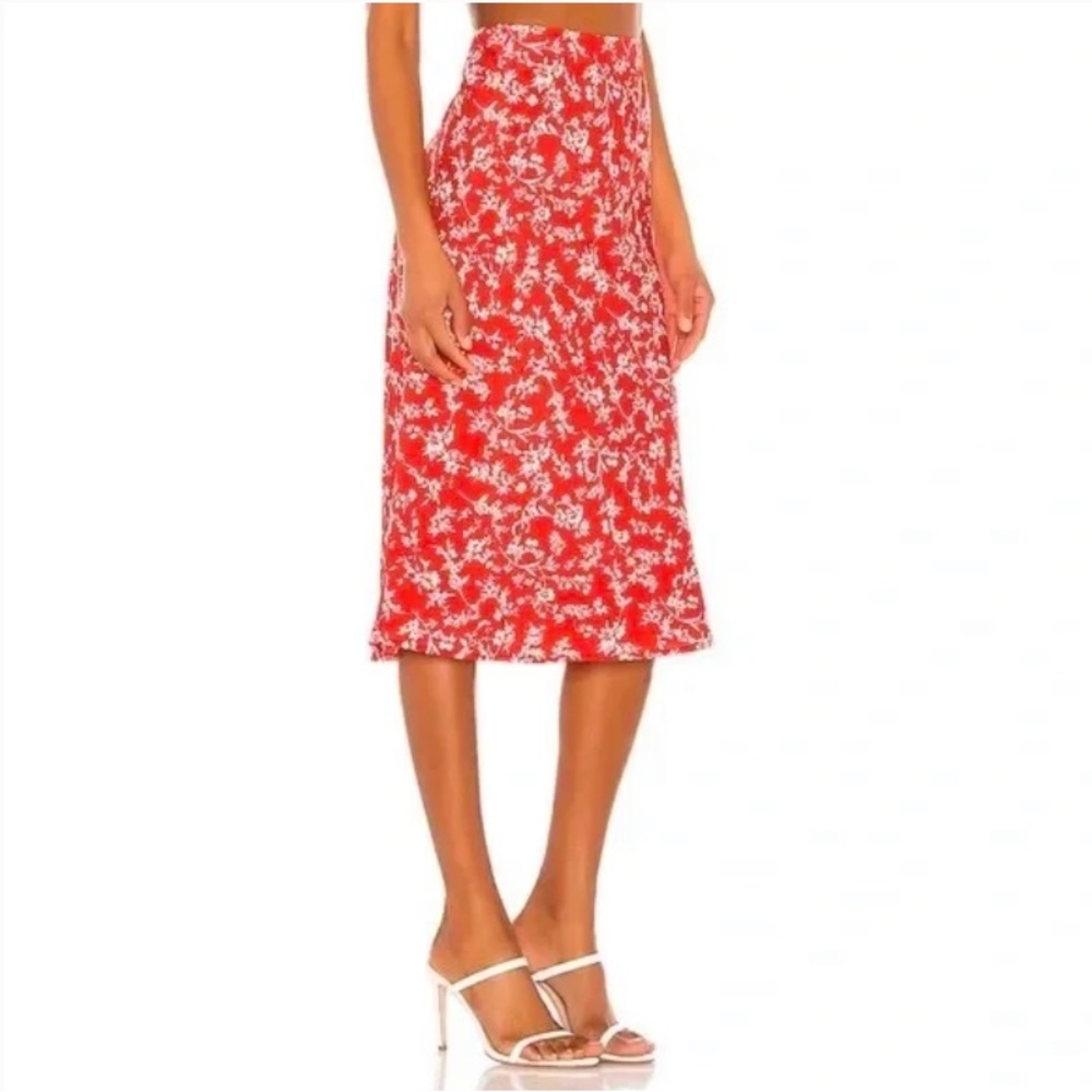 Heartloom Red Floral Midi Skirt - Picture 2 of 4